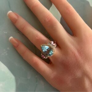 💙 14K White & Yellow Gold Blue + Pink Topaz Cocktail Ring | 7.16ct Center Gem 💖